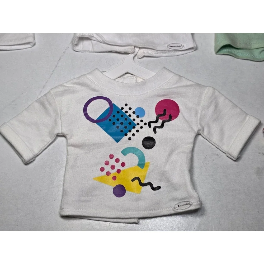 American Girl Set of T-Shirt‎ Clothes with Hangers